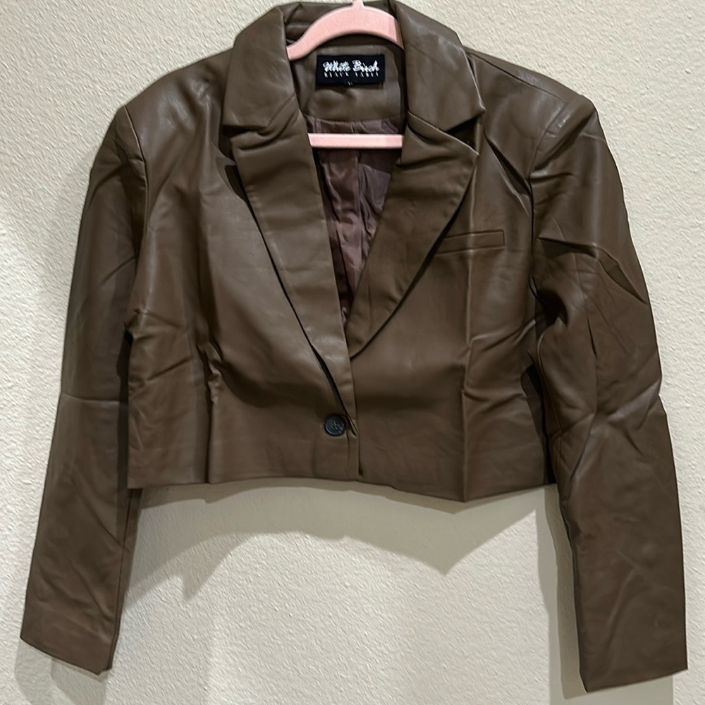 Nwt White Birch black label faux leather cropped jacket. boutique brand